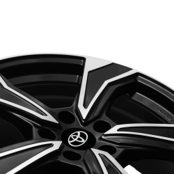 NOWE KOŁA ZIMA TOYOTA BZ4X Bridgestone 235/60R18+TPMS*2